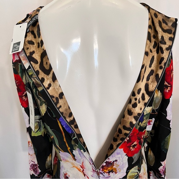 Dolce&Gabbana
Floral Silk-Blend Sheath Midi-Dress - Picture 5 of 14